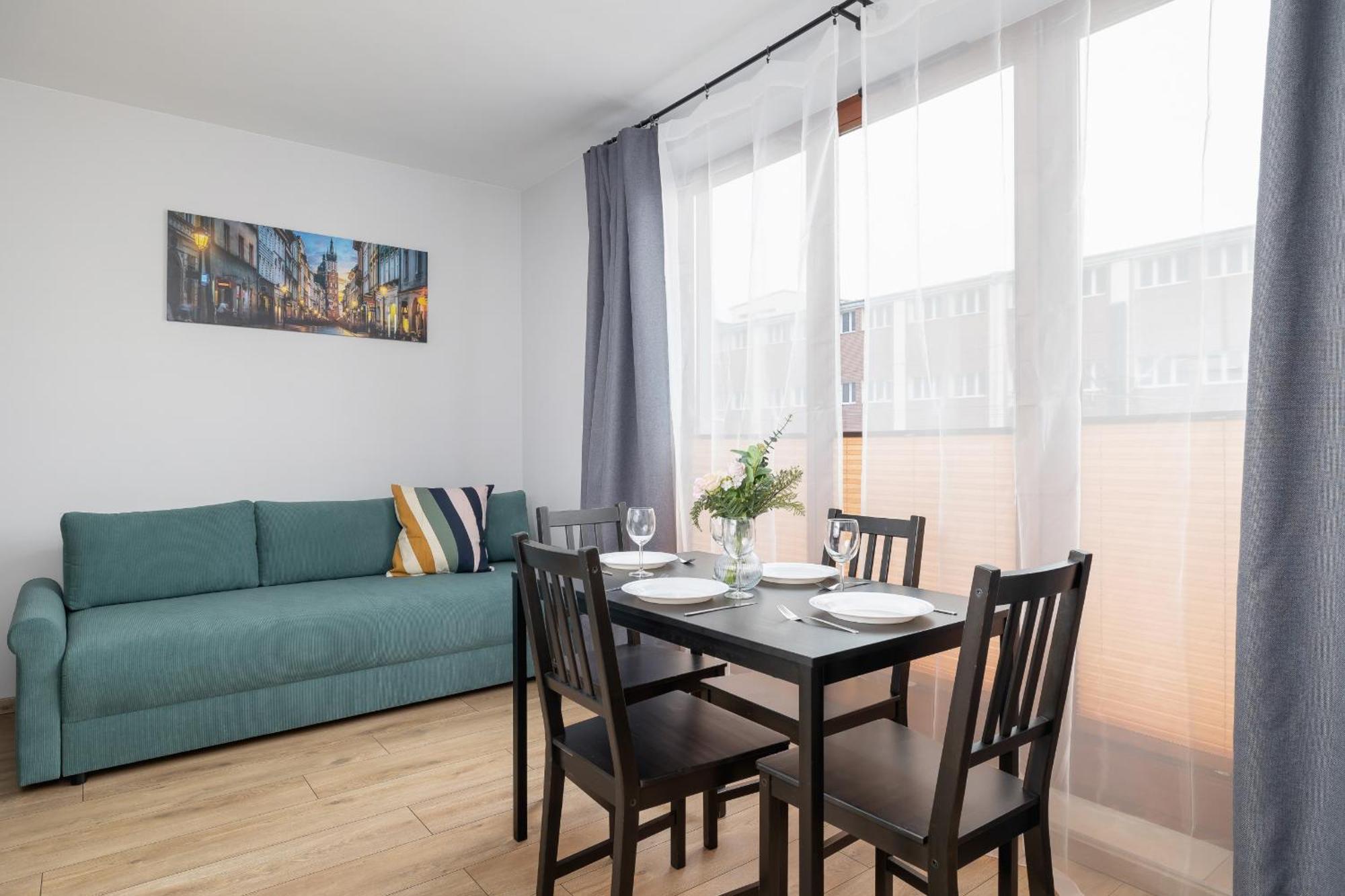 Stylish Apartment With Balcony & Parking Cracow By Noclegi Renters Krakau Exterior foto